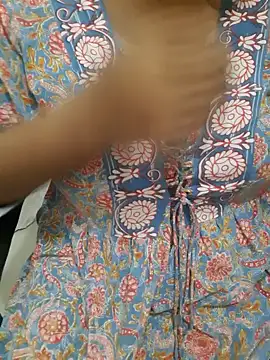 Minakshi 677 online show from October 2025 05:33:02 PM