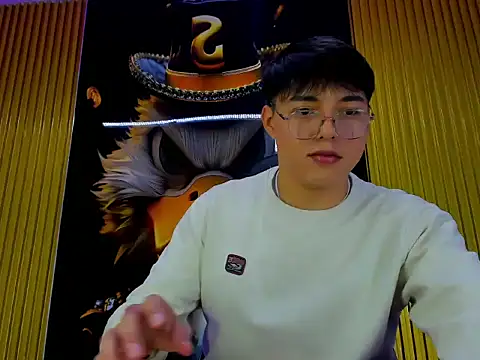 Snapshot of scarletl_17 chatting on November 2025 03:35:01 PM scarletl 17 online show from November 2025 03:35:01 PM