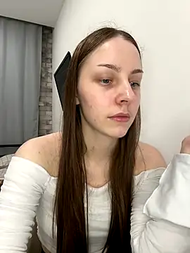 Im Regina online show from November 2025 04:51:01 PM