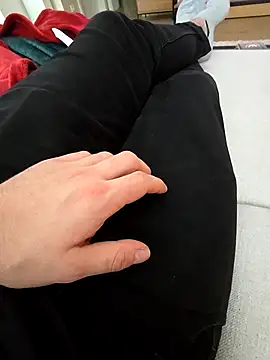 kingpowerr69 online show from September 2025 01:38:01 PM