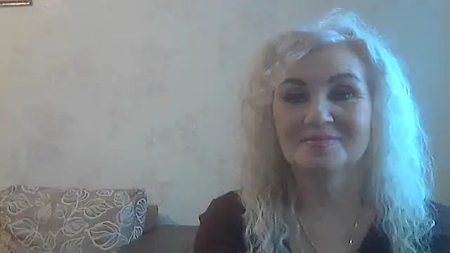 Snapshot of LadySexyBlond chatting on April 2026 01:03:02 PM LadySexyBlond online show from April 2026 01:03:02 PM