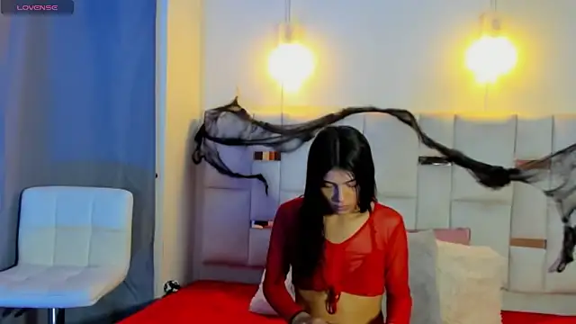 Snapshot of AelithEscarlata chatting on October 2025 12:05:02 PM AelithEscarlata online show from October 2025 12:05:02 PM