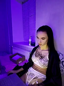 Julietta 001 online show from October 2025 06:37:01 PM