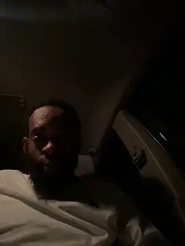 Snapshot of vaultclub chatting on October 2025 09:54:01 AM vaultclub online show from October 2025 09:54:01 AM