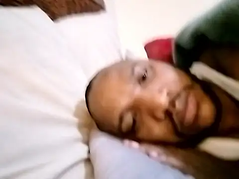 Juicylava2 online show from September 2025 12:15:01 AM