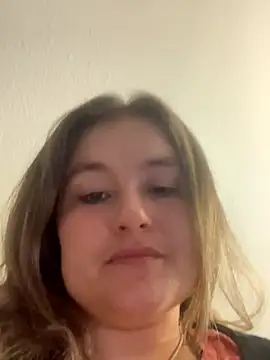 Snapshot of BuzzBunni69 chatting on November 2025 12:32:01 AM BuzzBunni69 online show from November 2025 12:32:01 AM