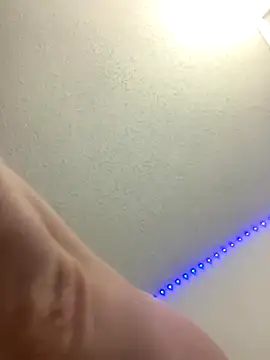 Snapshot of BuzzBunni69 chatting on November 2025 12:44:02 AM BuzzBunni69 online show from November 2025 12:44:02 AM