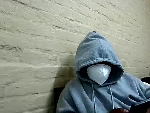 Snapshot of Mshayiwesinqe chatting on September 2025 12:14:01 AM Mshayiwesinqe online show from September 2025 12:14:01 AM