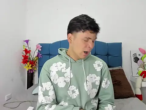 Aaron Foxxx online show from January 2026 01:14:01 PM