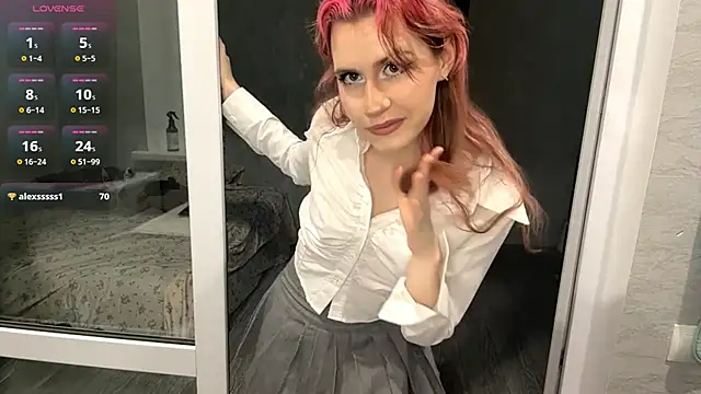 FawnDubler online show from October 2025 05:35:01 PM