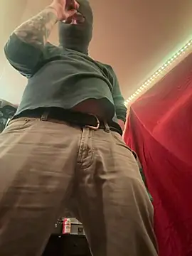 latenightguy online show from July 2026 05:24:01 AM