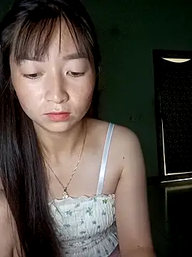roxie-zz online show from October 2025 09:53:01 AM