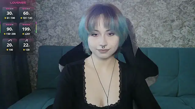 Snapshot of LeisaHopperstad chatting on April 2026 02:30:01 PM LeisaHopperstad online show from April 2026 02:30:01 PM
