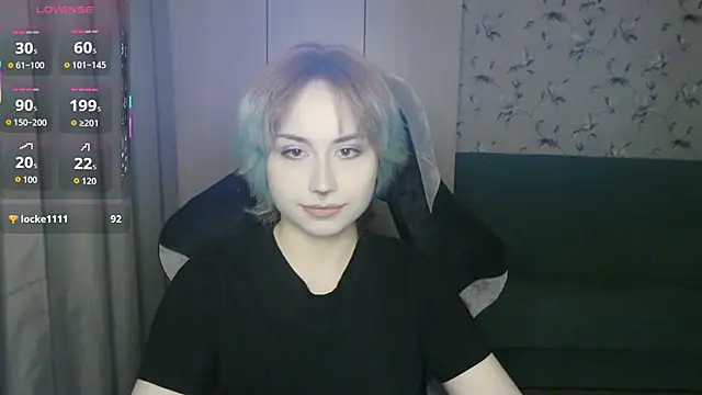 Snapshot of LeisaHopperstad chatting on May 2026 04:04:02 PM LeisaHopperstad online show from May 2026 04:04:02 PM
