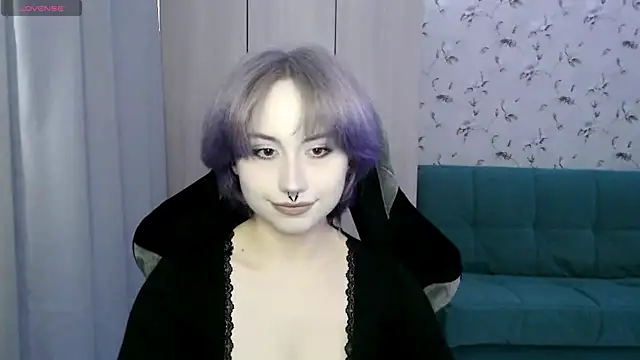 Snapshot of LeisaHopperstad chatting on May 2026 12:14:02 PM LeisaHopperstad online show from May 2026 12:14:02 PM