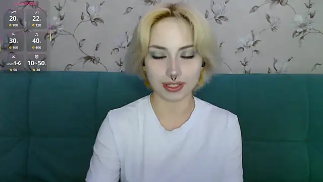 Snapshot of LeisaHopperstad chatting on July 2026 11:39:02 AM LeisaHopperstad online show from July 2026 11:39:02 AM