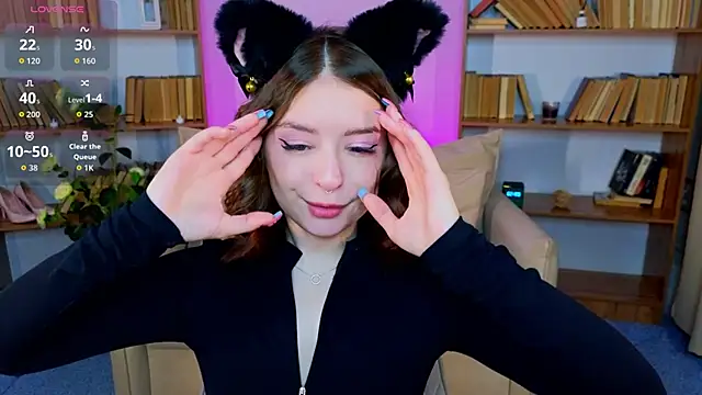  Amelia Shine  online show from November 2025 02:48:02 AM