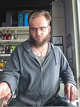 Snapshot of bear8t chatting on May 2026 02:55:01 PM bear8t online show from May 2026 02:55:01 PM