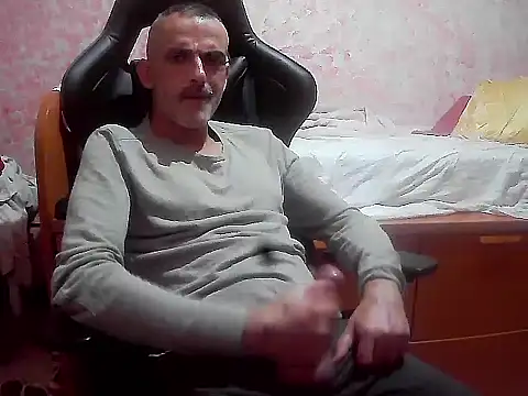 Snapshot of uaintmybabbydaddy chatting on October 2025 05:02:02 PM uaintmybabbydaddy online show from October 2025 05:02:02 PM