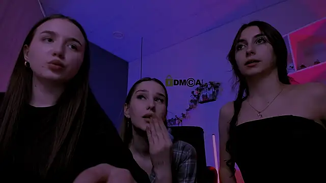 leslie bird online show from March 2026 03:46:01 PM