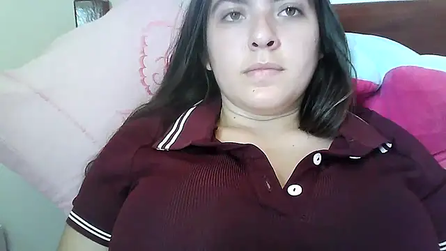 Snapshot of larj021bb chatting on November 2025 05:02:01 PM larj021bb online show from November 2025 05:02:01 PM