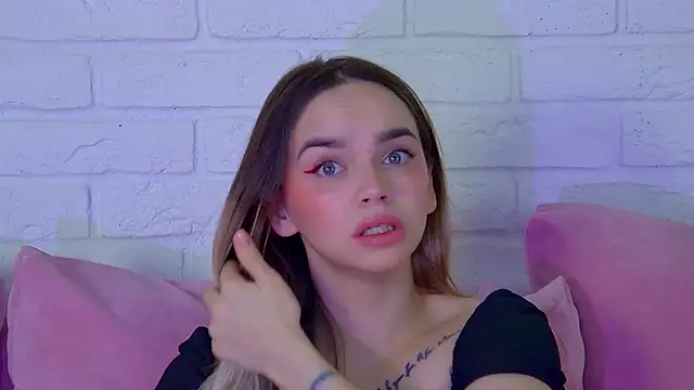 AnitaVenture online show from March 2026 04:07:01 AM