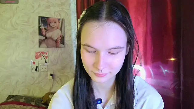 LolaVibe online show from November 2025 07:36:01 PM