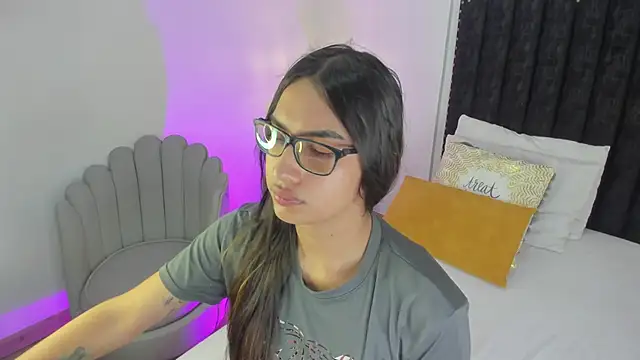 cherrylady 02 online show from December 2025 12:34:02 PM