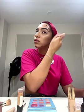 Snapshot of theladymonserrateshow chatting on January 2026 12:07:01 PM theladymonserrateshow online show from January 2026 12:07:01 PM