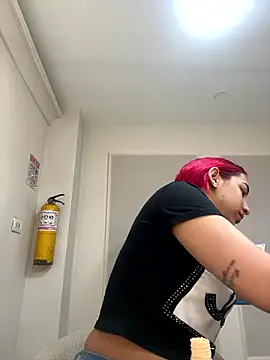 Snapshot of theladymonserrateshow chatting on January 2026 11:59:02 AM theladymonserrateshow online show from January 2026 11:59:02 AM