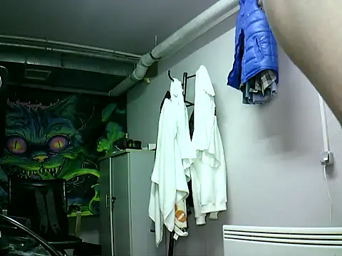 Snapshot of krerem chatting on October 2025 03:11:02 PM krerem online show from October 2025 03:11:02 PM