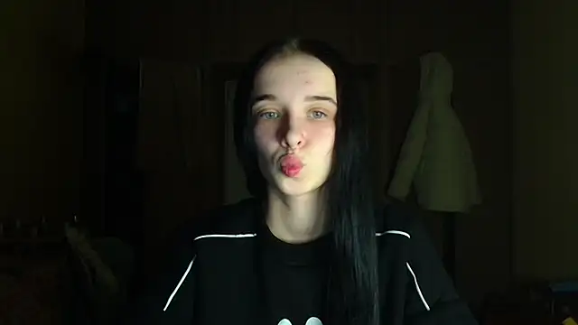 Emilia Light online show from January 2026 02:53:02 PM