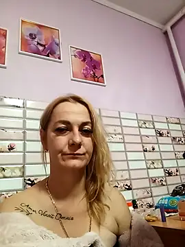 KelsiDylan online show from February 2026 07:43:01 PM