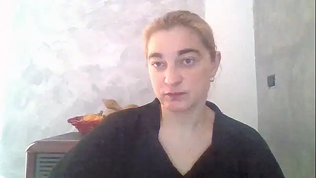 Snapshot of GoldenAngelMilf chatting on February 2026 11:32:01 AM GoldenAngelMilf online show from February 2026 11:32:01 AM