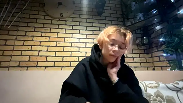 Snapshot of mycutievibe chatting on September 2025 04:21:02 PM mycutievibe online show from September 2025 04:21:02 PM