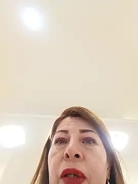 VANESSA  01 online show from November 2025 12:38:01 PM