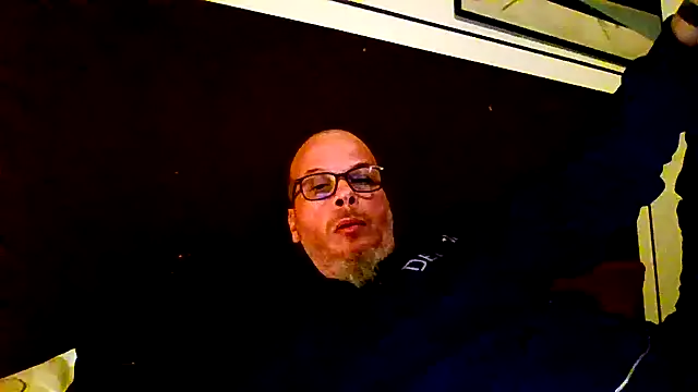 Snapshot of ilmilanese76 chatting on February 2026 12:30:02 AM ilmilanese76 online show from February 2026 12:30:02 AM