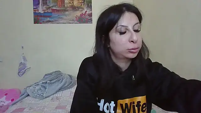 QueenMomyS online show from April 2026 07:08:02 PM