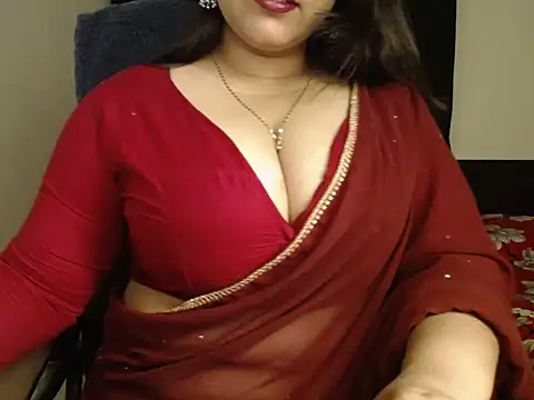 Queen Homaira online show from February 2026 02:30:01 AM