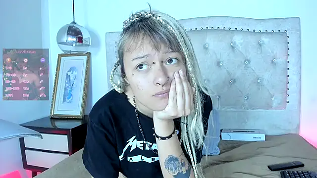 Snapshot of Baby_Punk1 chatting on January 2026 07:50:02 PM Baby Punk1 online show from January 2026 07:50:02 PM