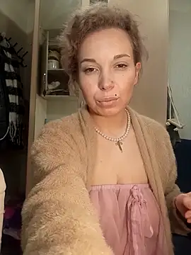 Conny Shellie online show from March 2026 09:40:02 PM