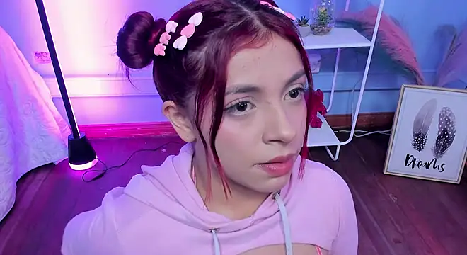 Snapshot of KathiaSaenz_ chatting on January 2026 04:15:01 AM KathiaSaenz online show from January 2026 04:15:01 AM