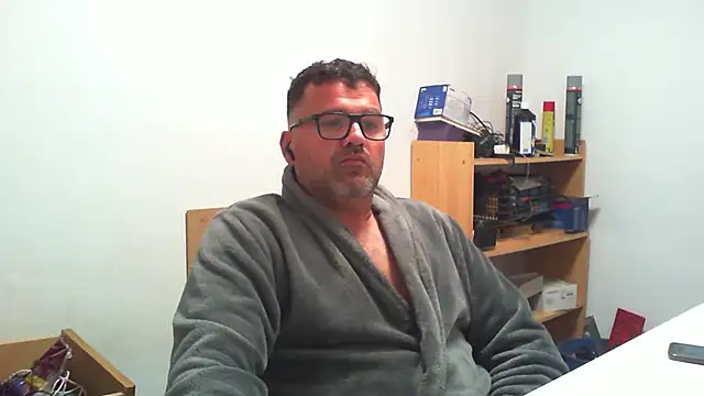 Snapshot of morenet_festero chatting on May 2026 01:55:01 AM morenet festero online show from May 2026 01:55:01 AM