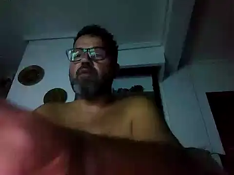 Snapshot of morenet_festero chatting on July 2026 10:28:02 PM morenet festero online show from July 2026 10:28:02 PM