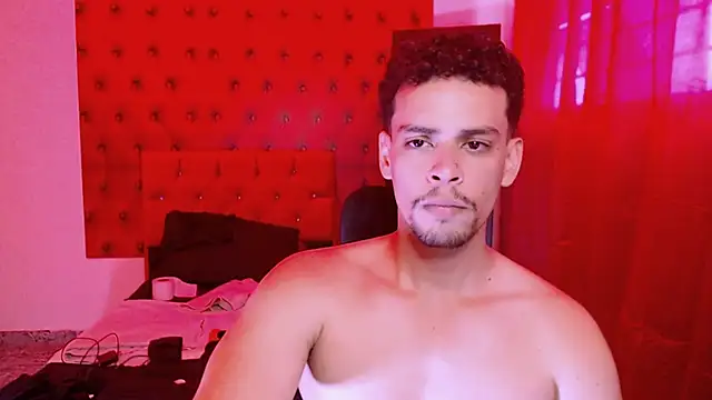 Snapshot of DominicBlazze chatting on October 2025 07:23:02 PM DominicBlazze online show from October 2025 07:23:02 PM