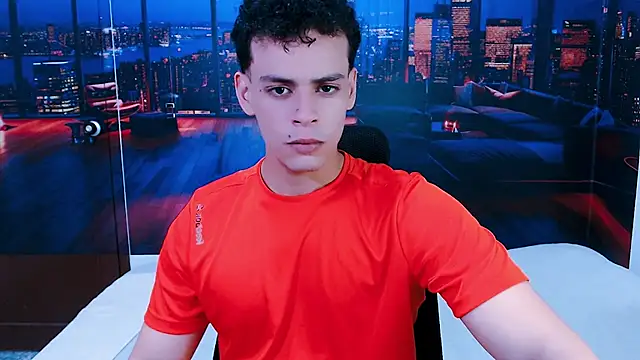 Snapshot of DominicBlazze chatting on October 2025 07:03:02 PM DominicBlazze online show from October 2025 07:03:02 PM