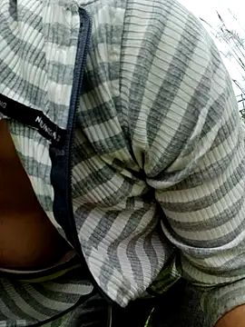 nhinhi-sexy online show from November 2025 12:32:01 AM