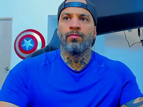 JoshRigby online show from November 2025 08:44:01 PM