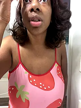 MadamGlam online show from October 2025 03:22:01 PM