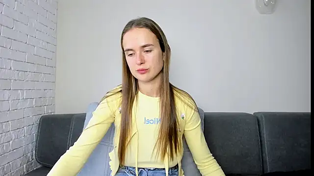 Snapshot of LilMary_ chatting on November 2025 09:36:01 AM LilMary online show from November 2025 09:36:01 AM